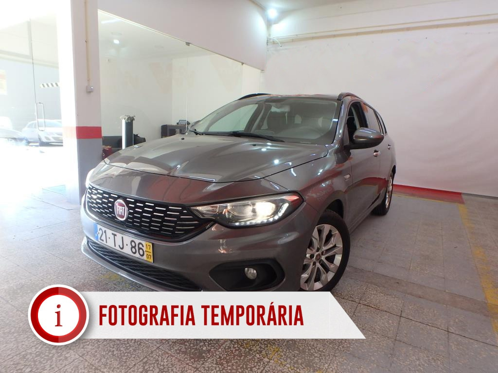 Fiat Tipo Station Wagon 1.3 M-Jet Lounge Tech GPS