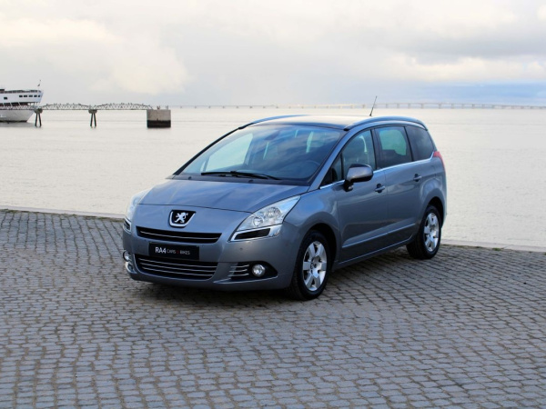 Peugeot 5008 1.6 HDi 7L Allure