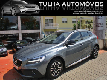 Volvo V40 Cross Country   D2 Momentum 2.0 120cv