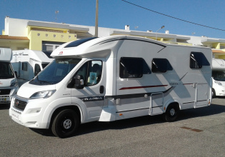 Fiat Ducato Adria Matrix Axess M670 SC