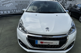 Peugeot 208 1.2 Signature
