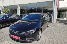 Opel Astra 1-6 CTDI Innovation (110 cv)