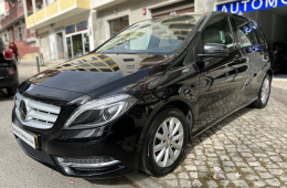 Mercedes-Benz B 180 CDI - 60.000 Km- Nacional 