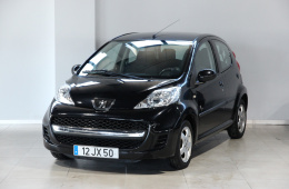 Peugeot 107 1.0 Black&Silver
