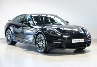 Porsche Panamera 4 E-Hybrid