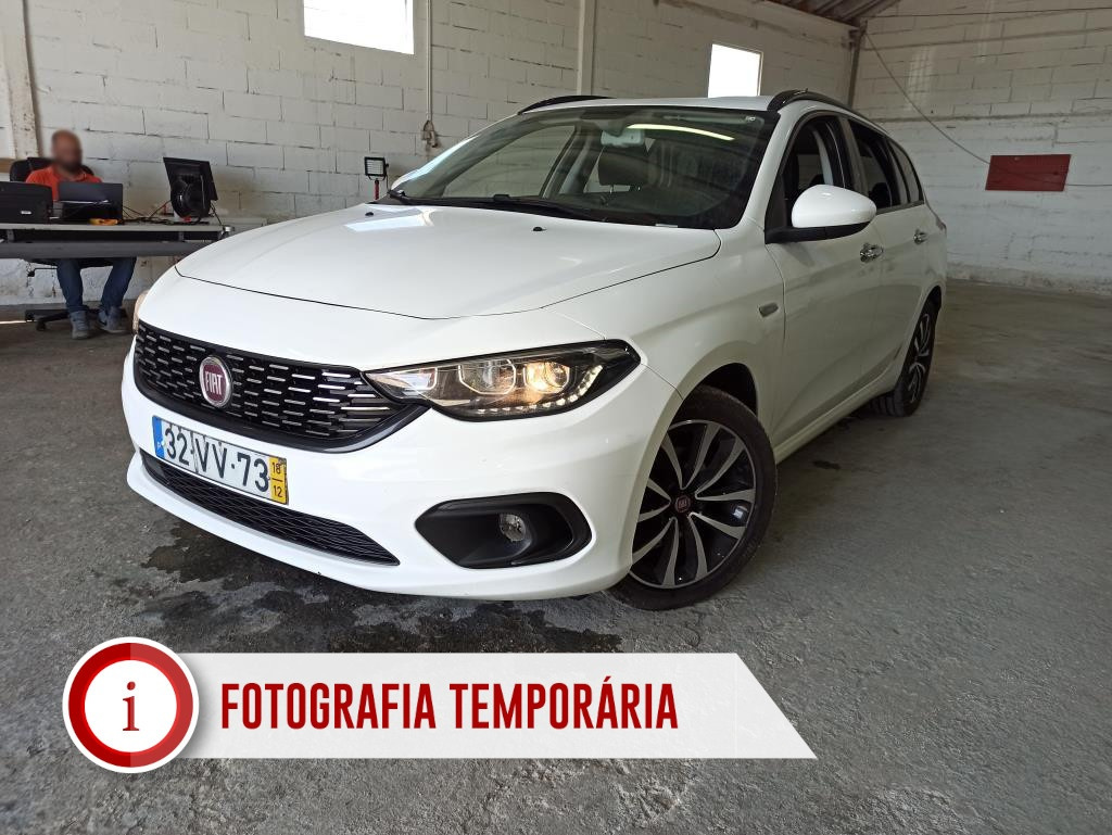Fiat Tipo Station Wagon 1.3 M-Jet Lounge Tech GPS